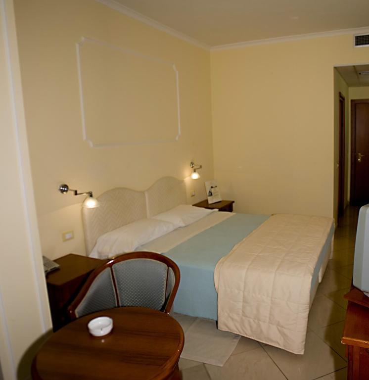 Hotel Marinella 피조 객실 사진