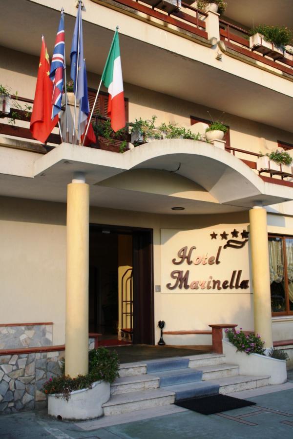 Hotel Marinella 피조 외부 사진